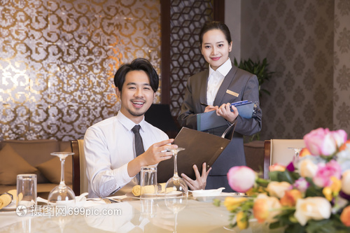 酒店餐飲服務 點菜環節的藝術與效率